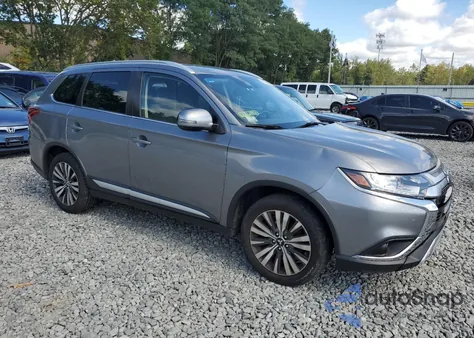 2020 Mitsubishi Outlander Se из США, поврежденный, VIN JA4AD3A32LJ001825